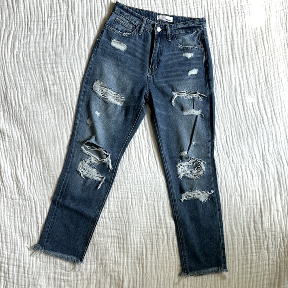 Vervet Distressed Mom Jeans Size 26 Cropped